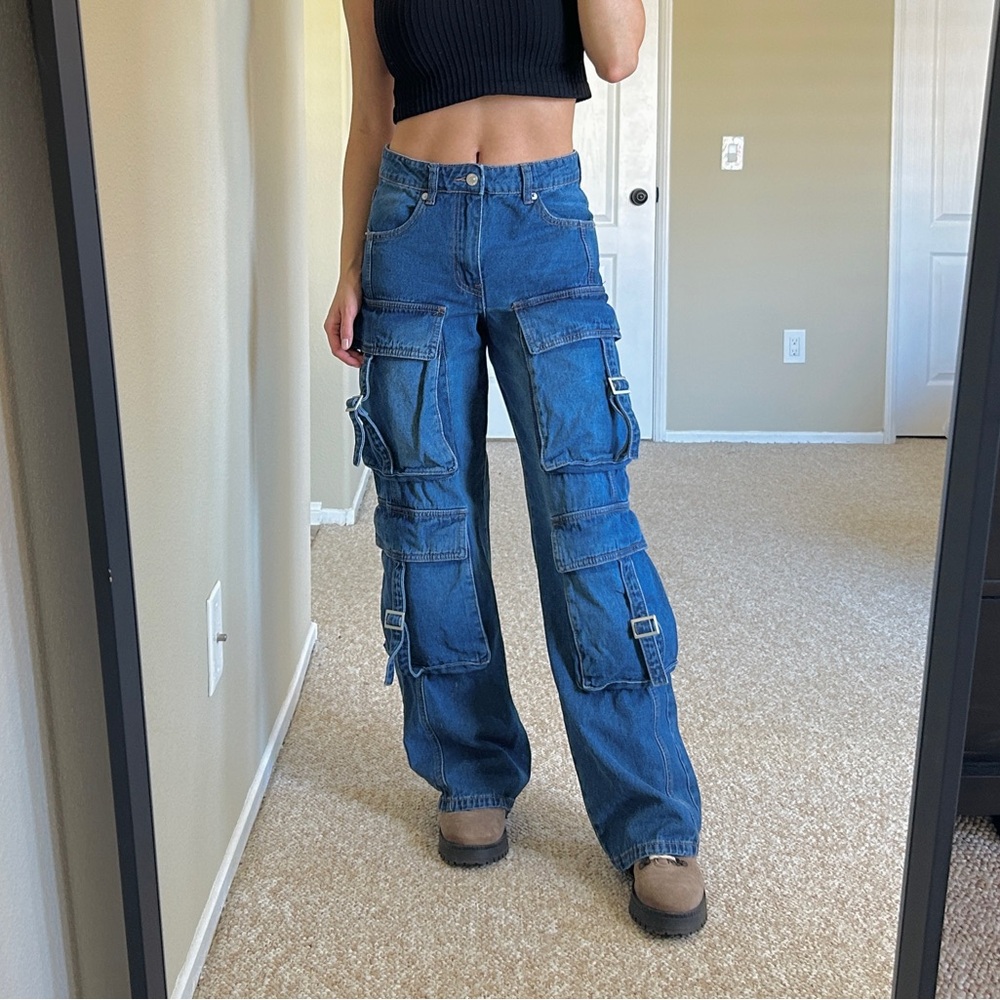 🛑LAST CHANCE🛑 NWT Y2K Bratz x F21 Wide-Leg Cargo Jeans Utility Blue
